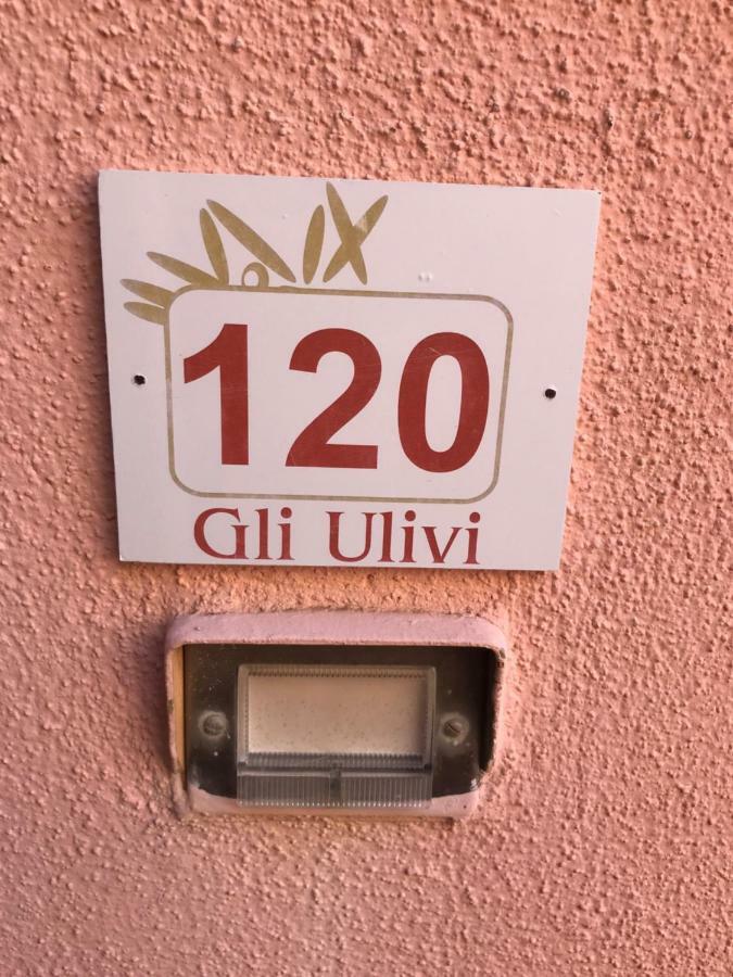 Bilocale Residence Gli Ulivi San Teodoro San Teodoro  Exteriör bild